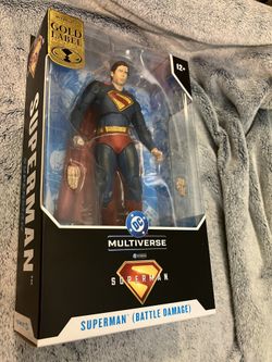 McFarlane DC Multiverse Superman (movie) Battle Damage Gold Label