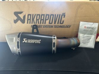 AKRAPOVIČ S-K10SO28-ASZTBL  Slip-On Line (Titanium)
