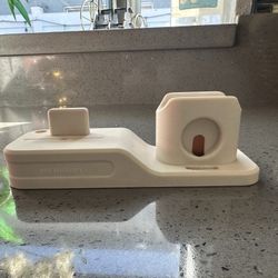 3-in-1 iPhone Charging Stand For Multiple Devices