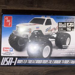 Monster Truck Model AMT 