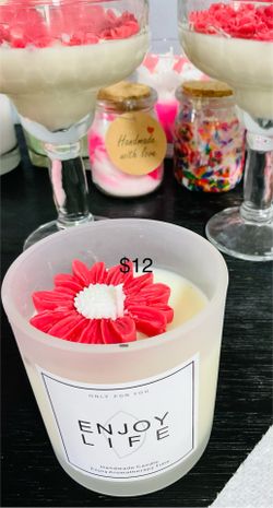 Homemade soy wax candles