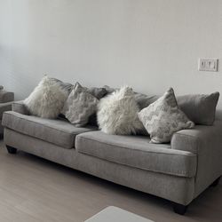 Sofa / East Bank Loveseat
