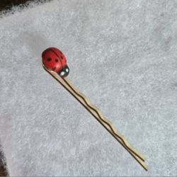 HAIR JEWELRY  LADY BUG CLIP IN PIN SNYWHERE FOR ACCENT UNIQUE BOUTIQUE 