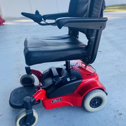 Sunrise Quickie Portable Power Chair