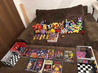 Five nights at Freddy’s toys for sale willing to sale everything at once or will break down into groups Books, plushies, figures, and the five nights 