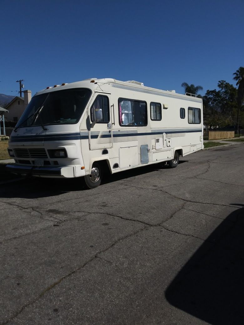 Rv suncrest 1989 for Sale in San Bernardino, CA - OfferUp