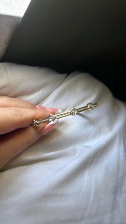 Gold bracelet