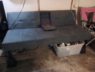 Fold Out Futon With Cupholders & Pillows 