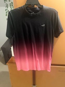 Hollister Men's Ombre Black to Pink Crew Neck T-Shirt