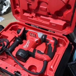 the Milwaukee 5268-21 1-1/8" SDS Plus Rotary Hammer 