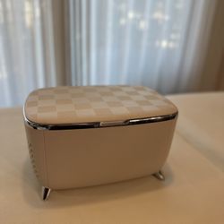 Mini Skincare / Tools Fridge – Medspa & Esthetician Use