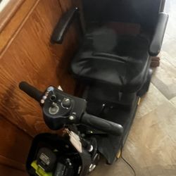 3 Wheel Gogo Scooter Extreme 