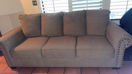 COUCHES 4 SALE