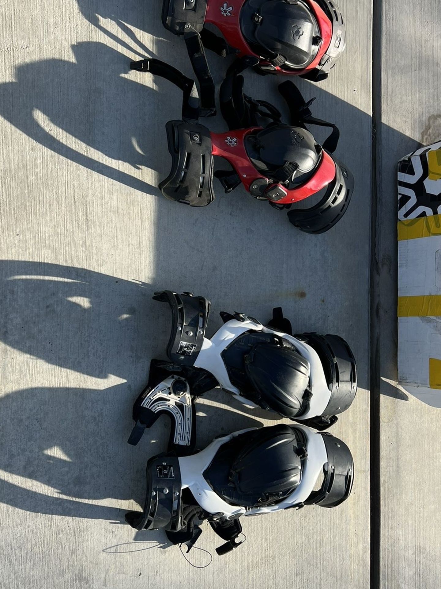 Asterix Knee Braces