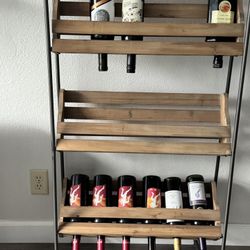 18 Bottle Wine Rack