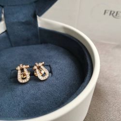 FRED18K Rose Gold Diamond Stud earrings