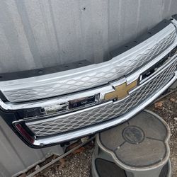 GRILL CROMADO CHEVROLET VOLT