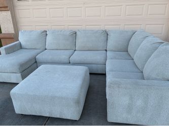 Sectional Couch-Free Delivery
