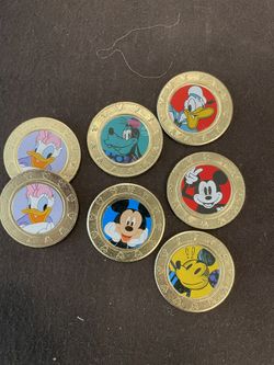 7 Collector Gold Metal DISNEY AND FRIENDS COINS