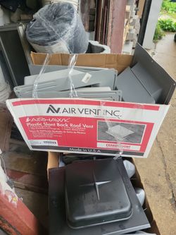 Plastic slant backfoof vent