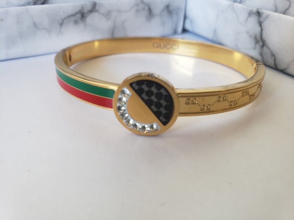 14k Gold Plated Solid Bangle Bracet Unisex Stainless Steel