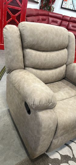 3 Pc Reclining Living Room Set