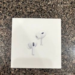 AirPods Pro 2nd Generation with MagSafe Wireless Charging Case (USB-C)