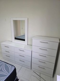 Cómoda Con Espejo Y Gavetero