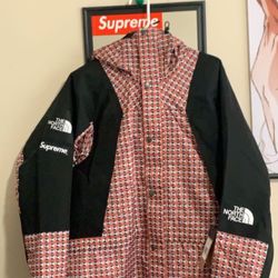 Tnf X Supreme