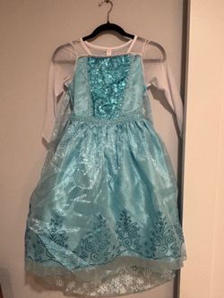 Girl’s Halloween costume