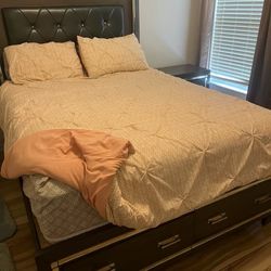 Queen Bedroom Set
