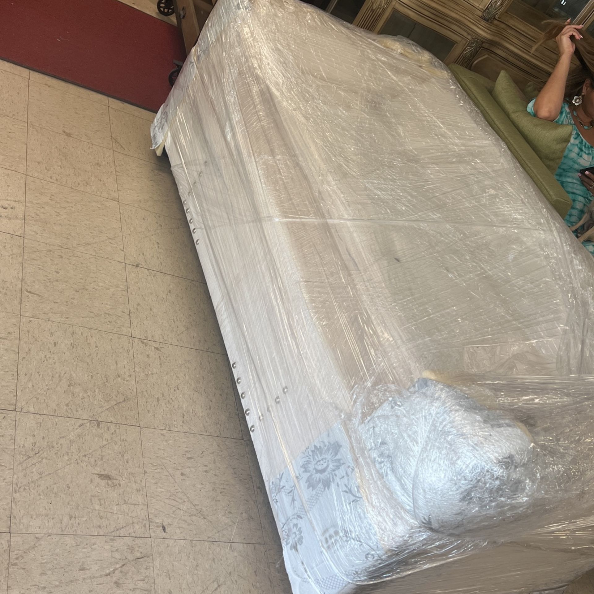size sleeper sofas