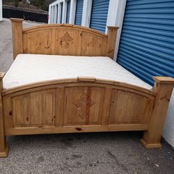 King size bed $420