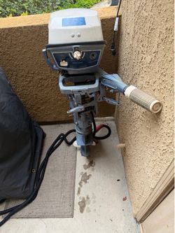 1976 2 stroke 6 HP Outboard Motor