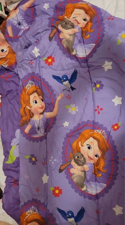 Sofia The First Reversible Twin Comforter