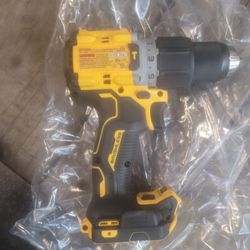 Dewalt 20v Dcd806 Hammer Drill W/ Anti Kickback Tool Only
