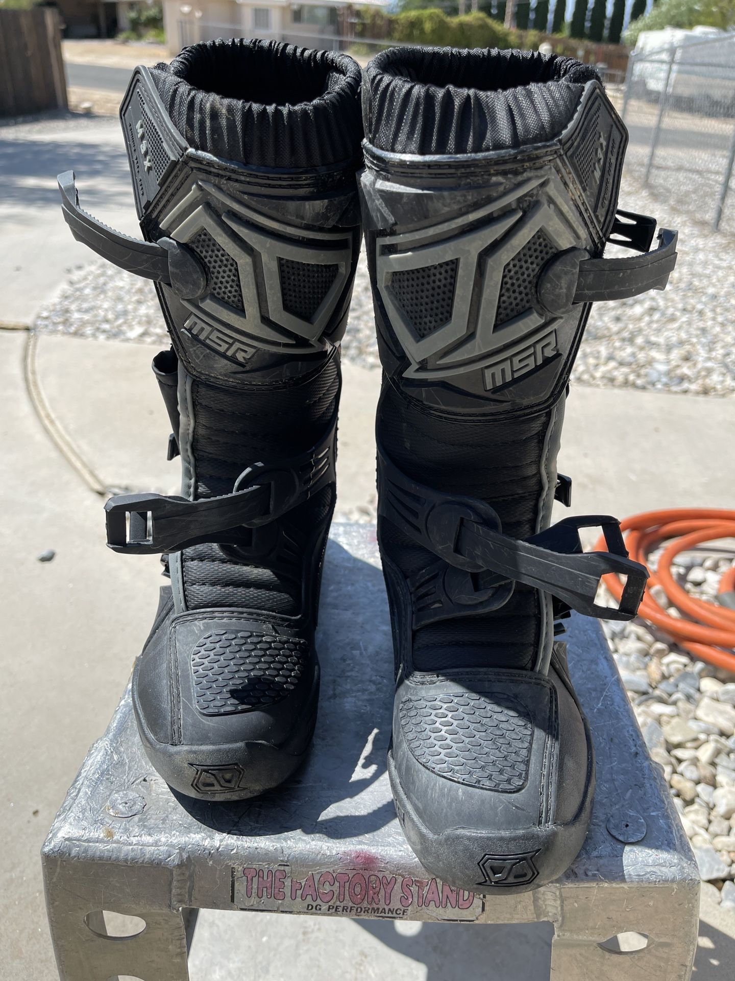 MSR Youth Motocross Boots size 4