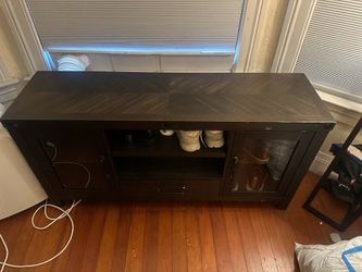Living room / Bedroom TV stand