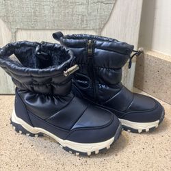 Bruno Marc Kids Blue Insulated Winter Boots Kids Size 12  Excellent Condition. Clean, well cared for, lots of life left . Ready for pickup or ship .📦