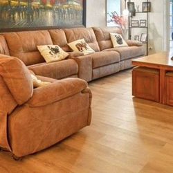 Sectional Sofa With Recliners And Center Table With Storage In Seats