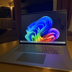 Surface Laptop 7 (Snapdragon X Elite) Like New + Perfect Battery