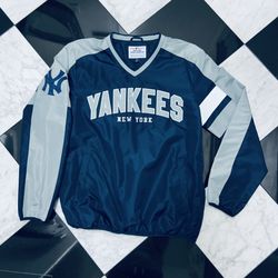 Size Medium Yankees Wind Breaker