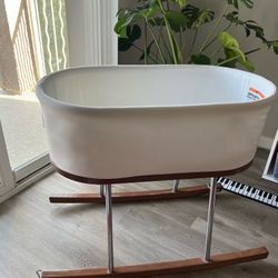 Rocking Bassinet Crib 