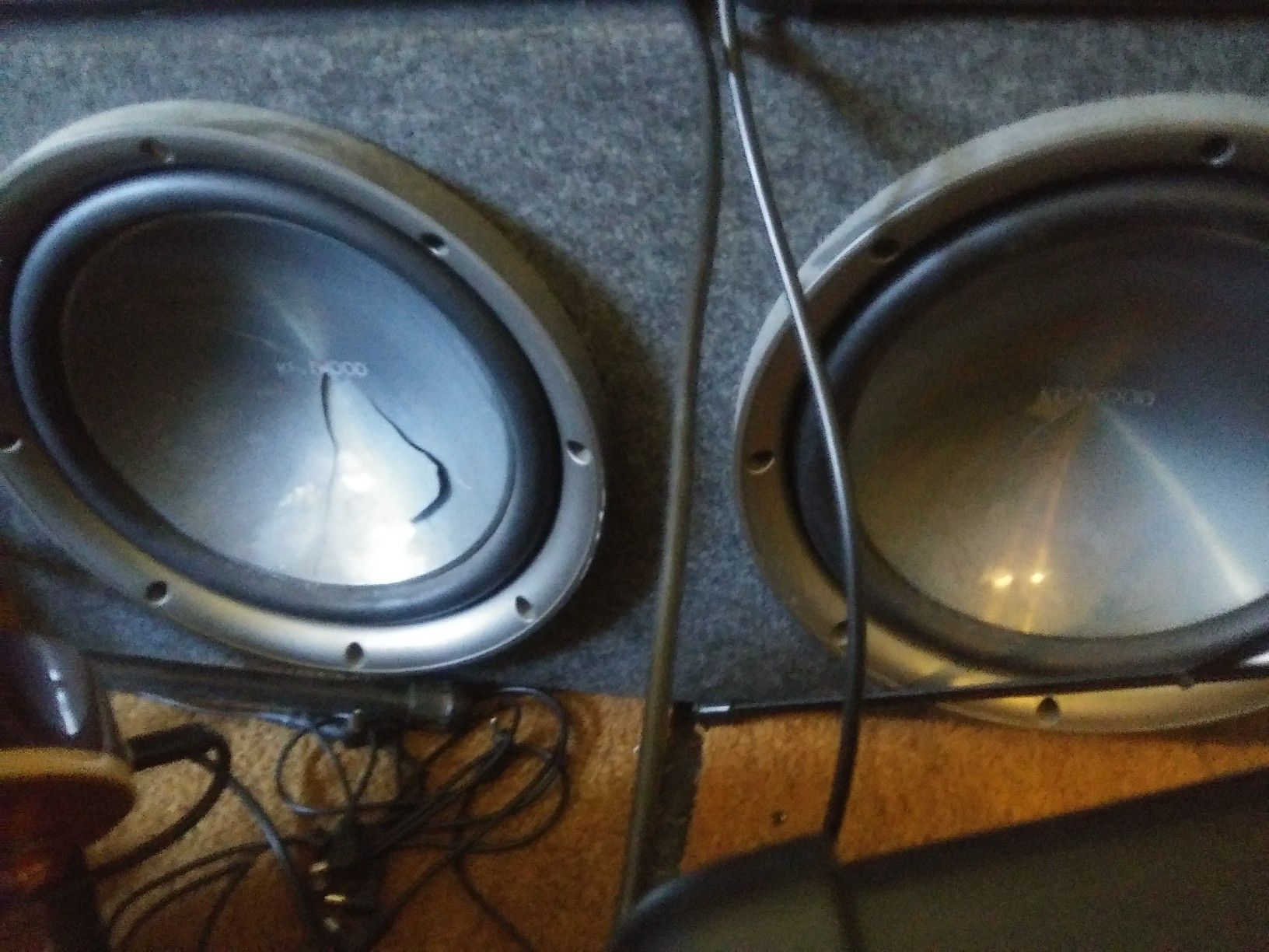 Kenwood 12" twin subs