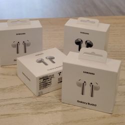 Samsung Galaxy Buds 3 Wireless Earbud Headphones 