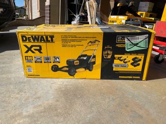 DEWALT 2x20V MAX 21 in. Lawn Mower
