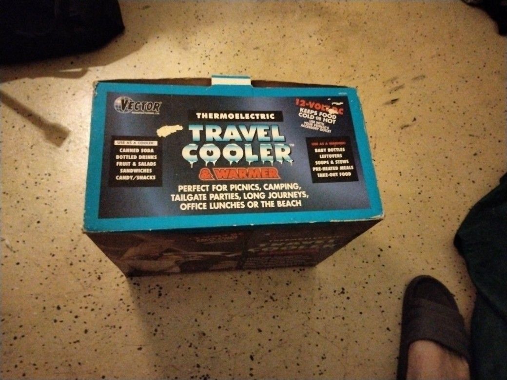 Brand New Travel Cooler 12 Powered