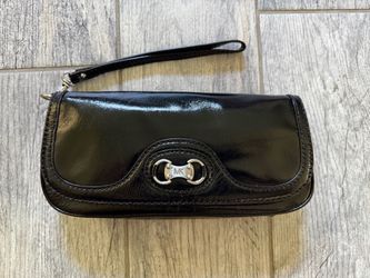 Michael Kors Black Patent Leather Wristlet