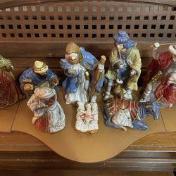 Nativity Scene Decor 