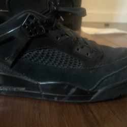 Jordan 4 Spizikes Black Cat 🔥